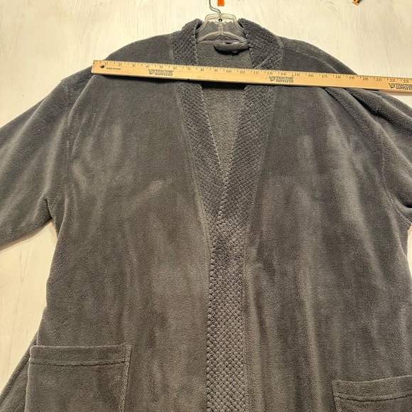 Ulta Beauty Gray Fleece Bath Robe One Size Plush Belted Pockets Shawl Collar - Picture 2 of 7